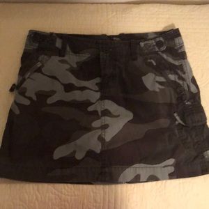 Camo print skirt. Pockets galore!